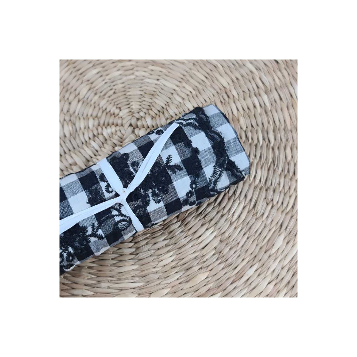 47CM Vichy Orillo Bordado Noir